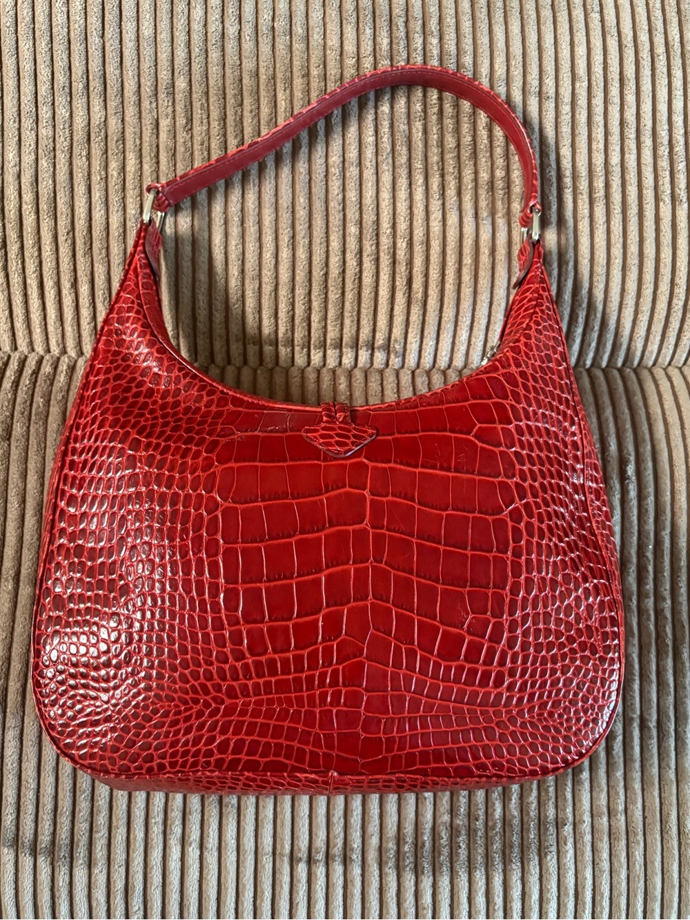 Longchamp- Red Croc-Embossed Leather Shoulder Bag - Picture 2 of 6